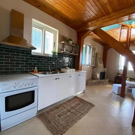 Holiday home Traditional In Lefkada Agios Petros (Lefkada)