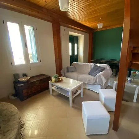 Traditional In Lefkada Agios Petros (Lefkada)